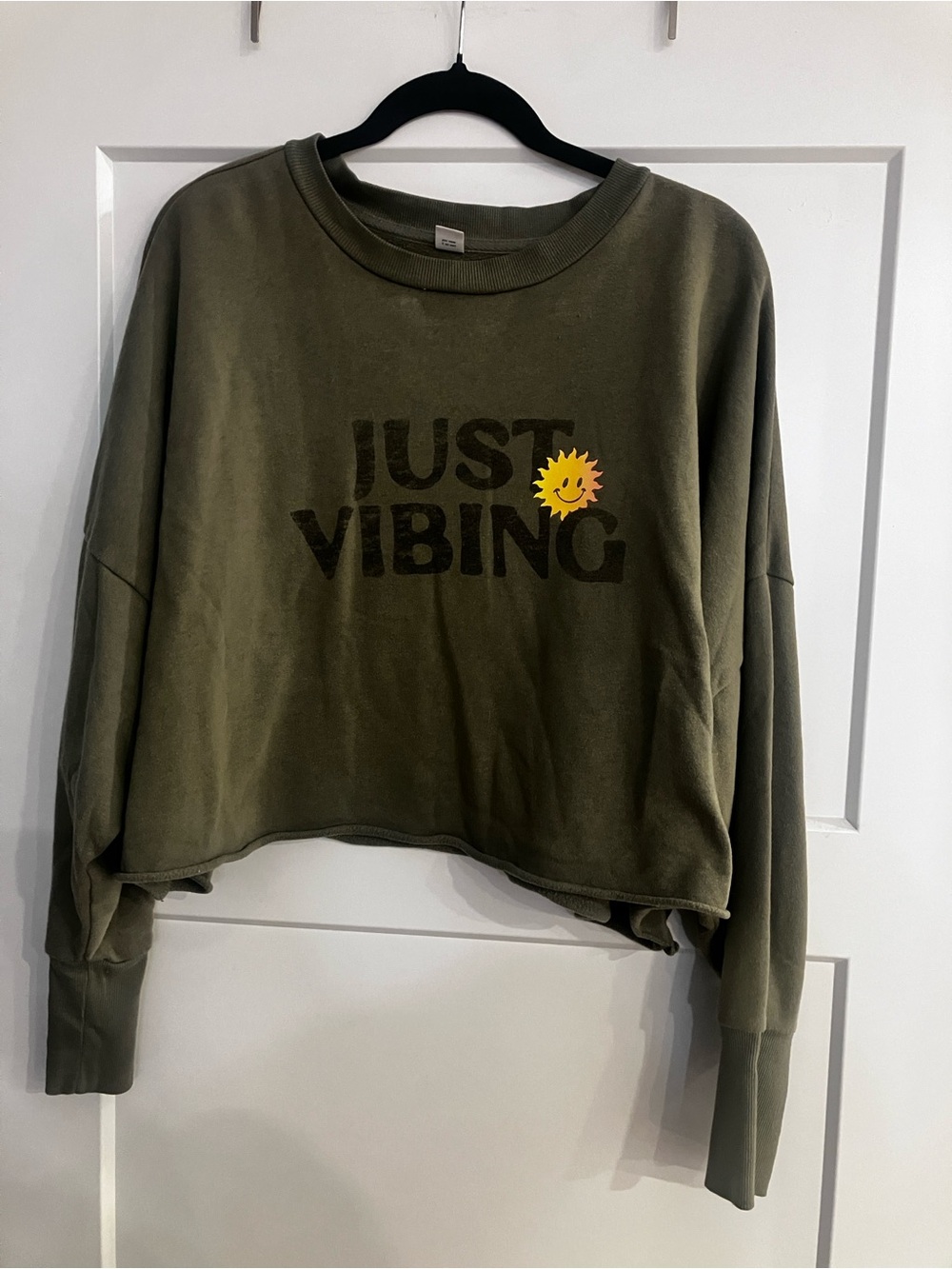 Old Navy Olive 'Just Vibing' Cropped Sweatshirt with Yellow Sun